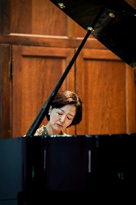 Faculty Noon Concert