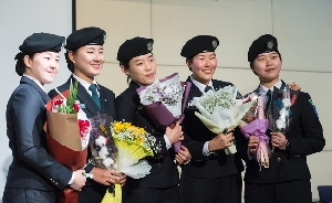 이화여대 학군단 제2기 입단 및 제1기 승급식 
