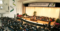 3,475명의 신입생과 함께한 2012학년도 입학식