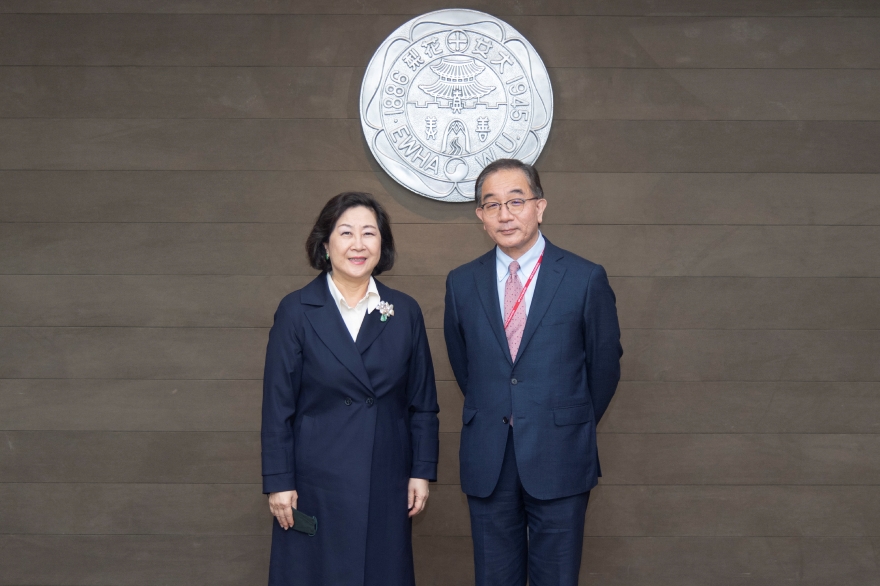 [동정] 이근 한국국제교류재단 이사장 접견