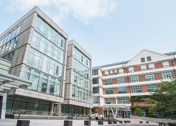 291 Ewha Graduates Pass the 2023 Public Teacher Employment Exam