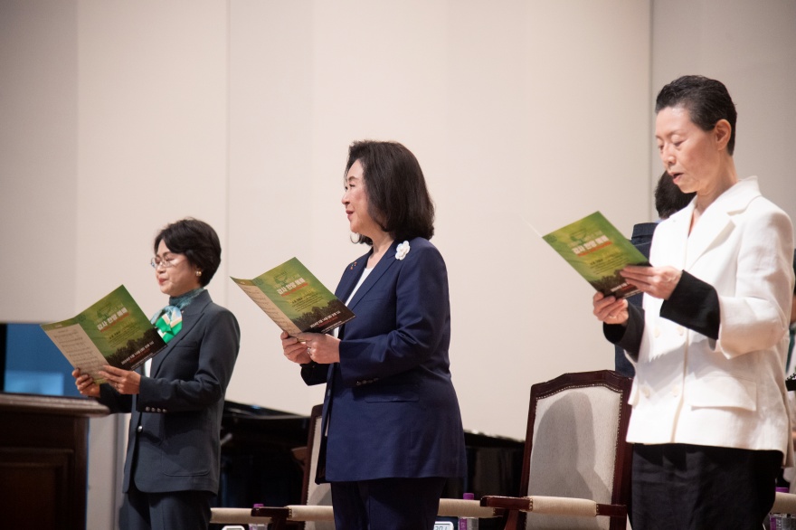 [동정] 총동창회 감사찬양예배