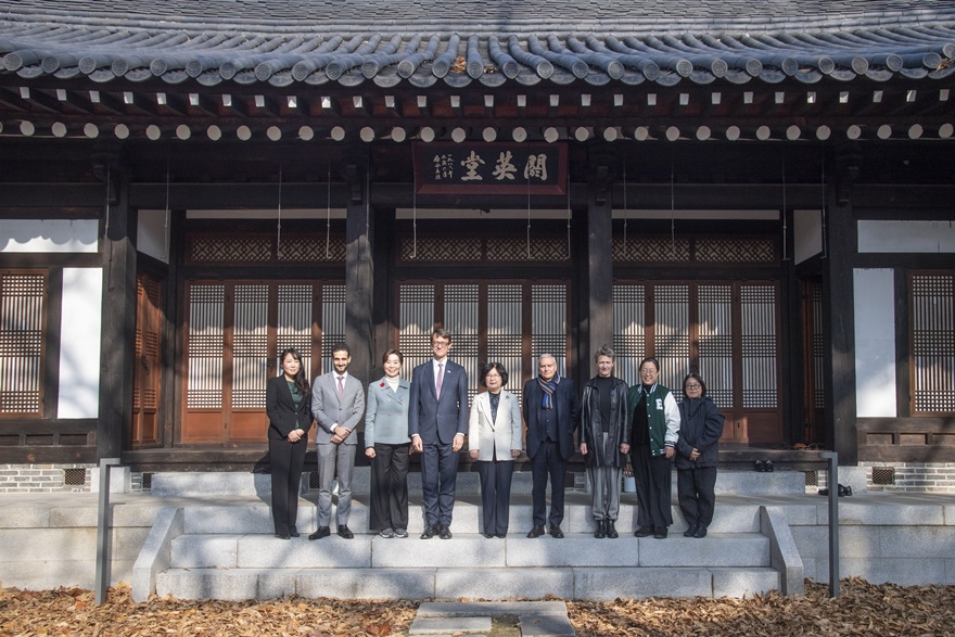 [동정] M.Philippe Bertoux 주한 프랑스대사, Dominique Perrault 총장 초청 오찬